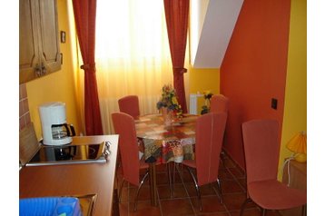 Family pension Bük 2